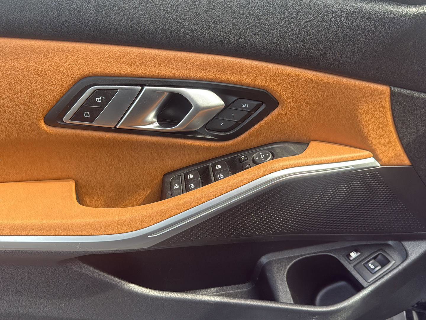 Used 2022 BMW 330e w/ Driving Assistance Package image 9