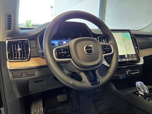 New 2026 Volvo XC90 B5 Core AWD/4WD image 9