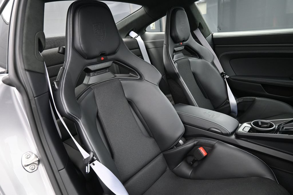 Certified 2026 Porsche 911 GT3 RWD image 35