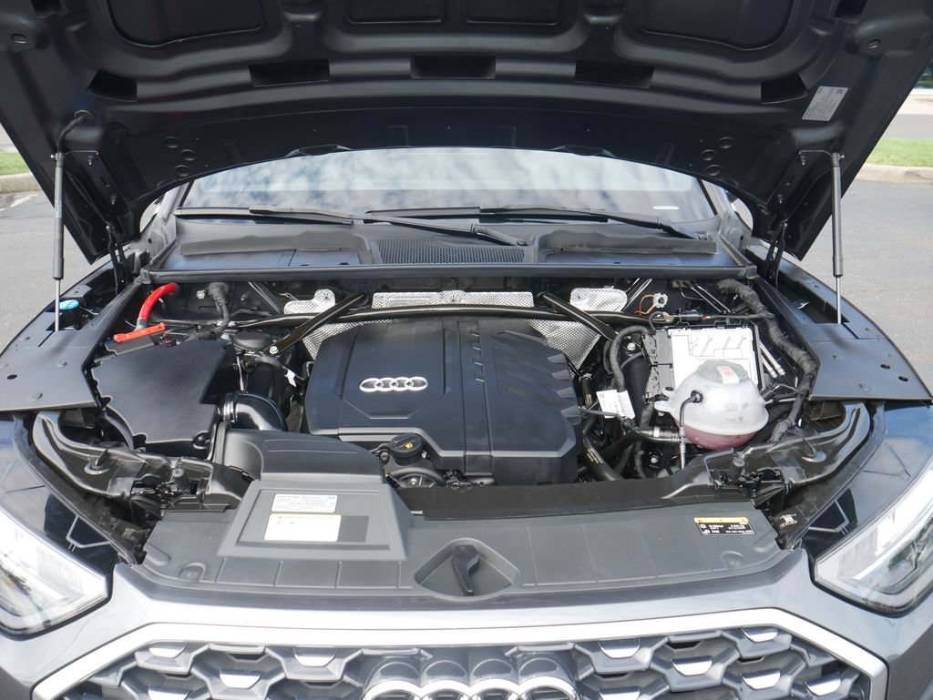 Certified 2023 Audi Q5 2.0T Premium Plus w/ Premium Plus Package AWD/4WD image 12