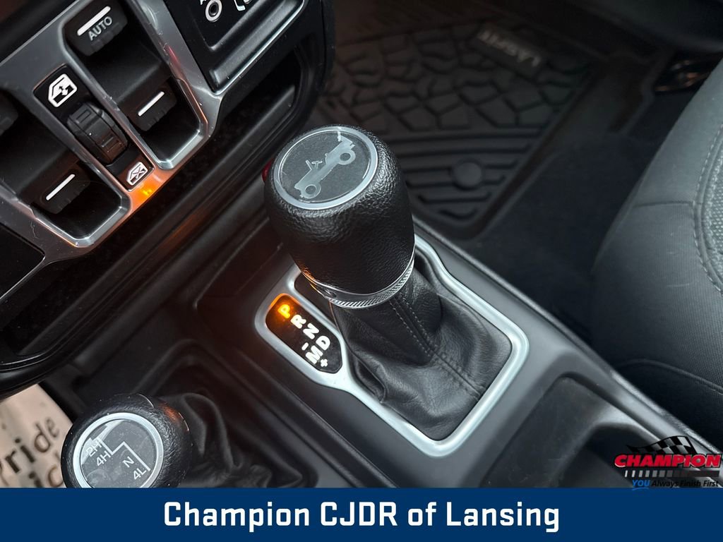 Used 2018 Jeep Wrangler Unlimited Sport S image 27