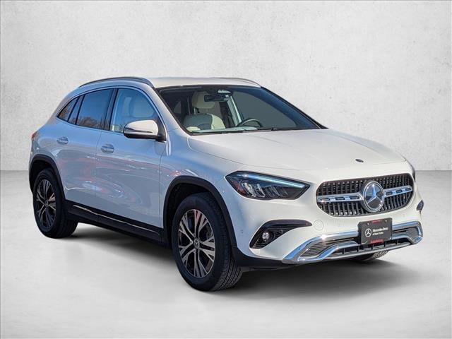Certified 2025 Mercedes-Benz GLA 250 4MATIC image 3