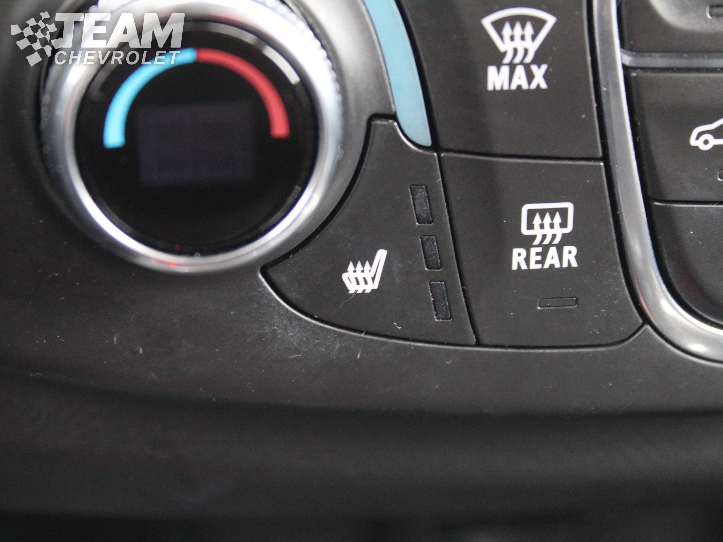 Used 2021 Chevrolet Traverse RS FWD image 17