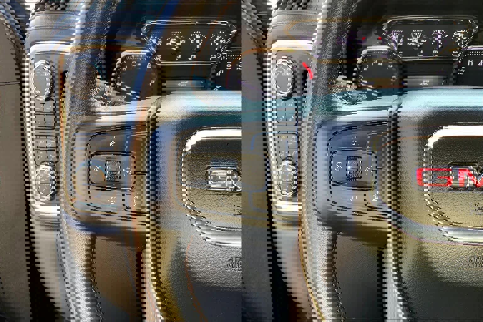 Used 2021 GMC Sierra 1500 AT4 AWD/4WD image 23