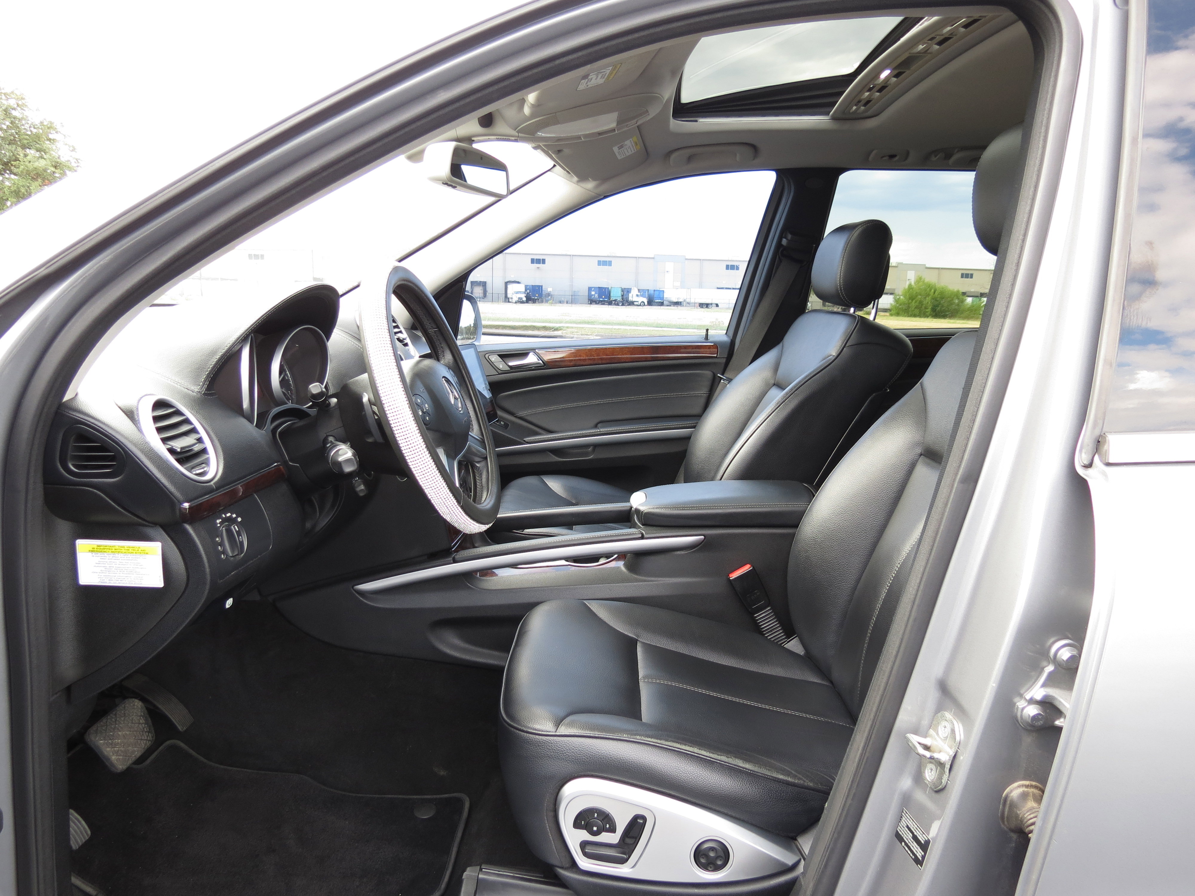 Used 2010 Mercedes-Benz GL 450 4MATIC image 28