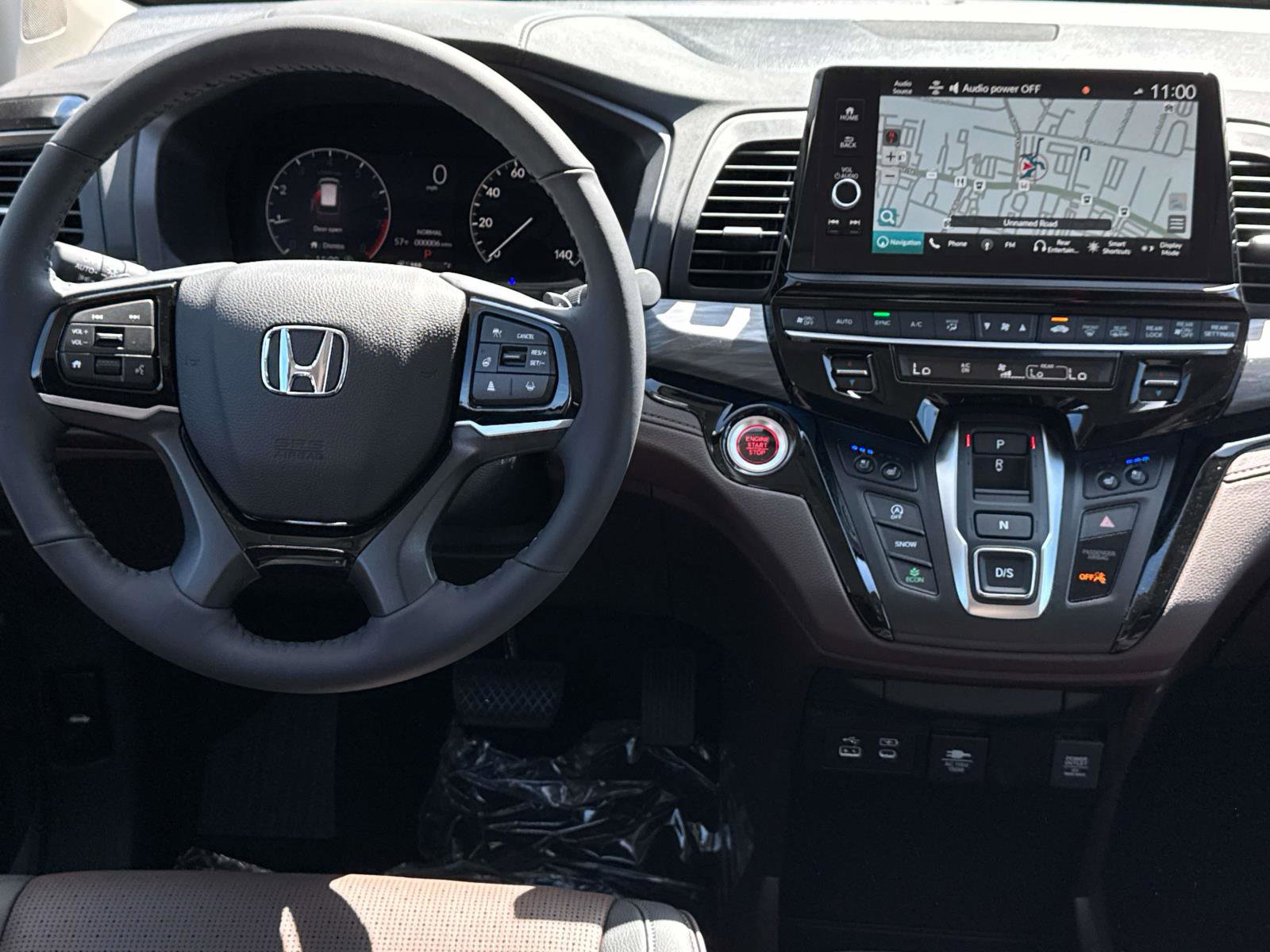 New 2026 Honda Odyssey Elite image 2