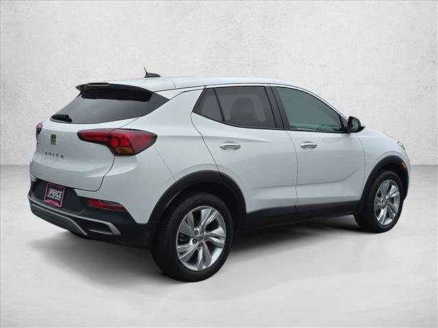 Used 2025 Buick Encore GX Preferred AWD/4WD image 6
