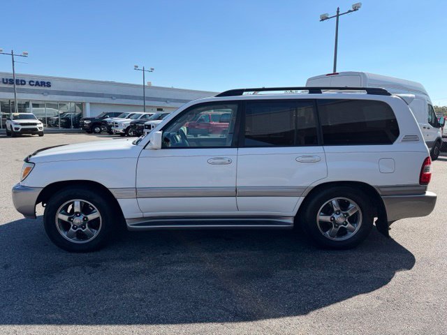 Used 2006 Toyota Land Cruiser w/ Convenience Pkg AWD/4WD image 31