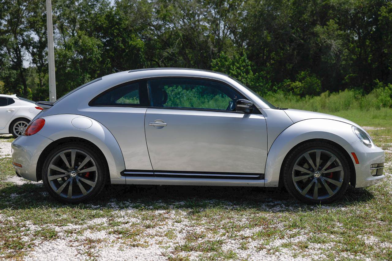 Used 2013 Volkswagen Beetle 2.0T FWD image 13