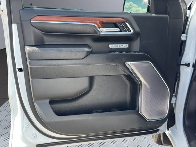 Used 2023 GMC Sierra 1500 Denali AWD/4WD image 13