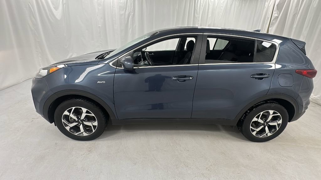 Used 2022 Kia Sportage LX image 6