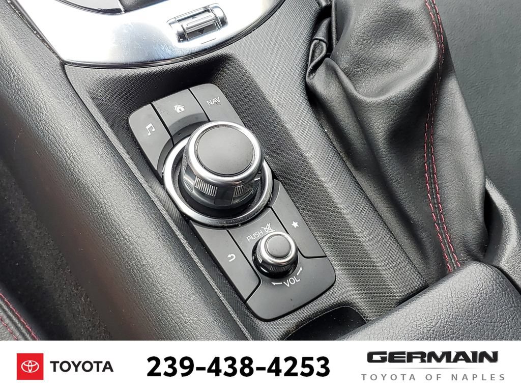 Used 2018 MAZDA MX-5 Miata Grand Touring RWD image 31
