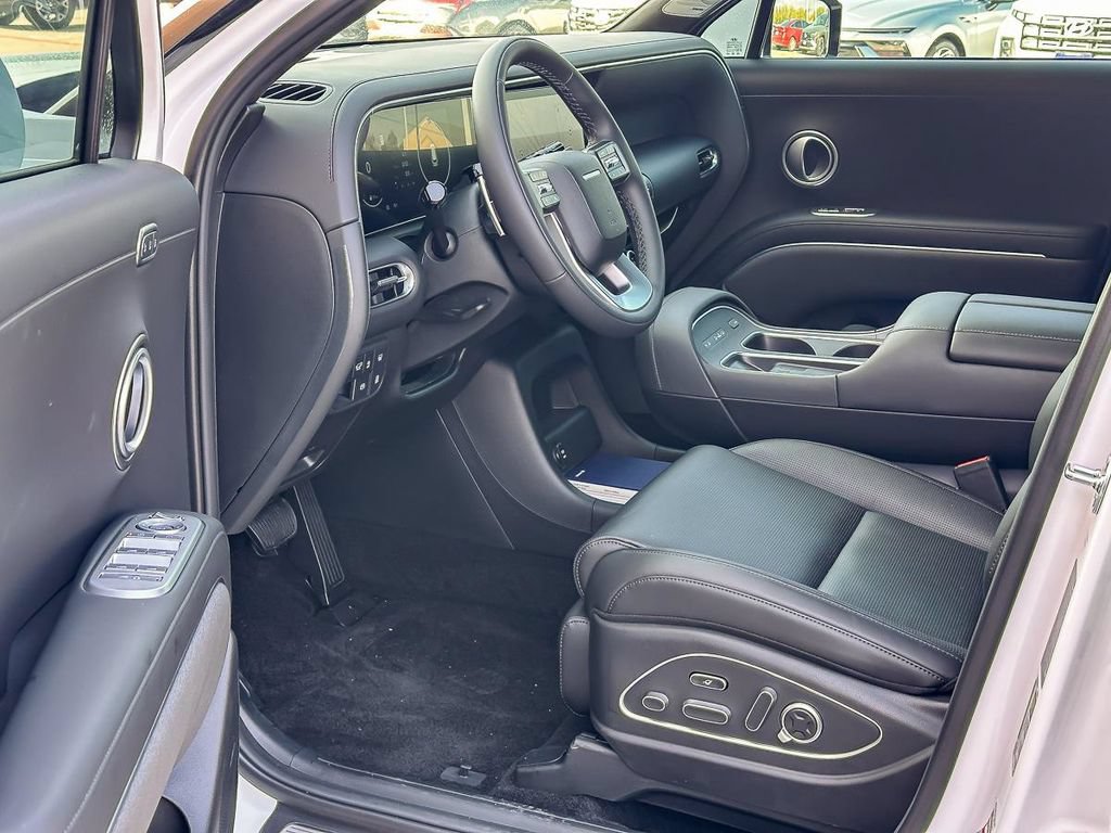 New 2026 Hyundai Palisade Calligraphy FWD image 11