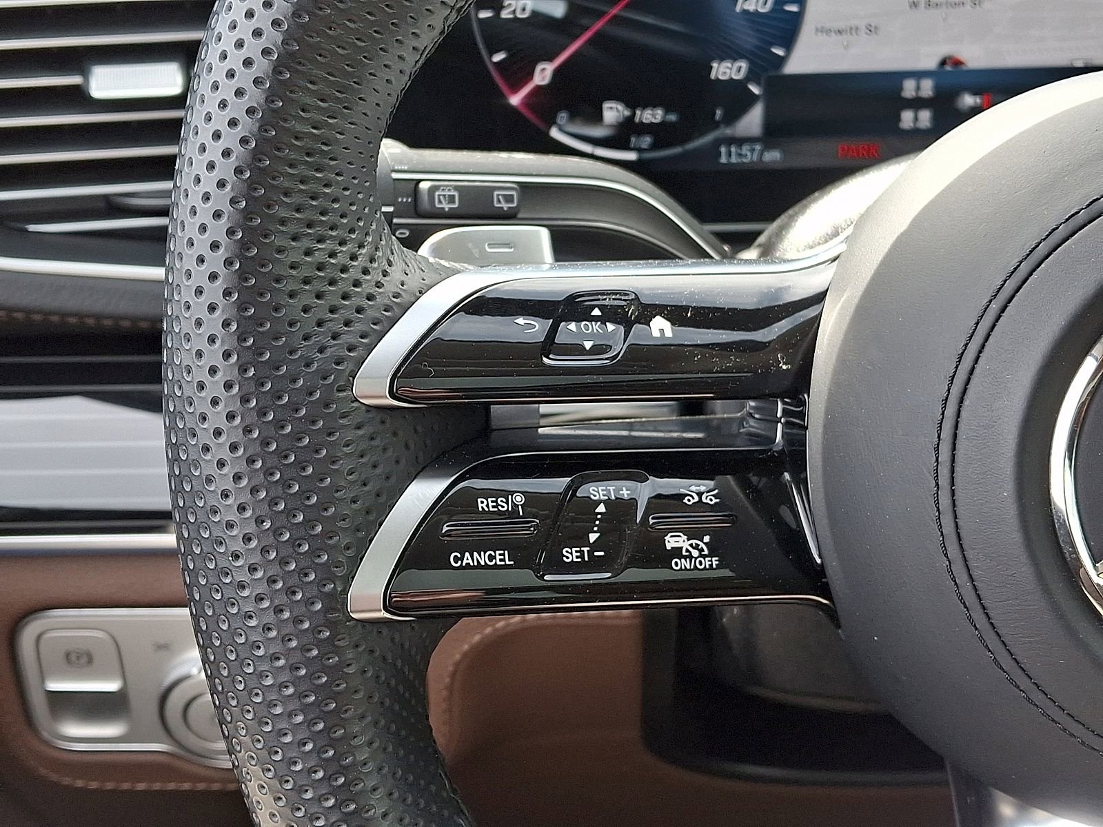 Certified 2024 Mercedes-Benz GLS 450 4MATIC image 22