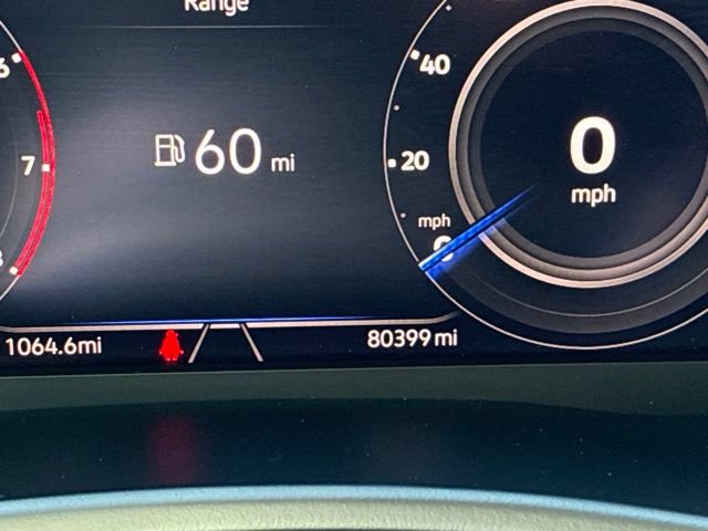 Used 2022 Volkswagen Atlas Cross Sport SEL R-Line AWD/4WD image 30