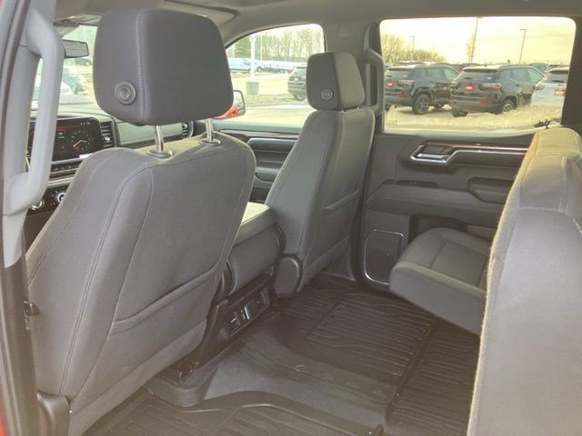Used 2024 GMC Sierra 1500 Elevation image 20