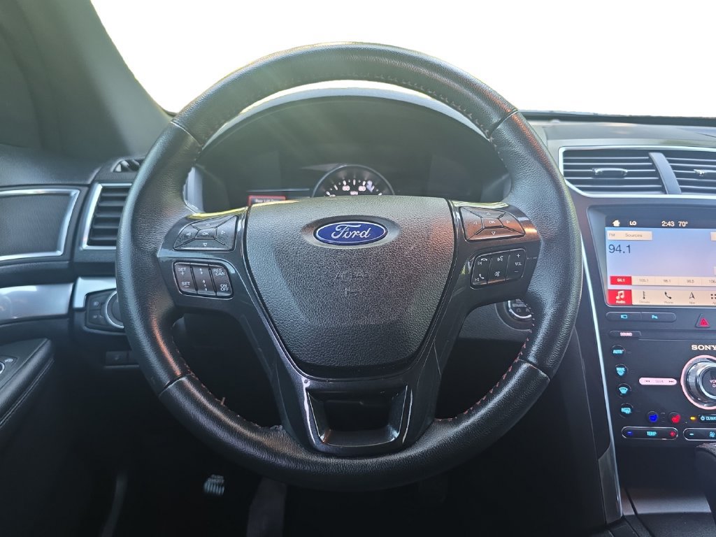 Used 2019 Ford Explorer Sport w/ Equipment Group 401A AWD/4WD image 13