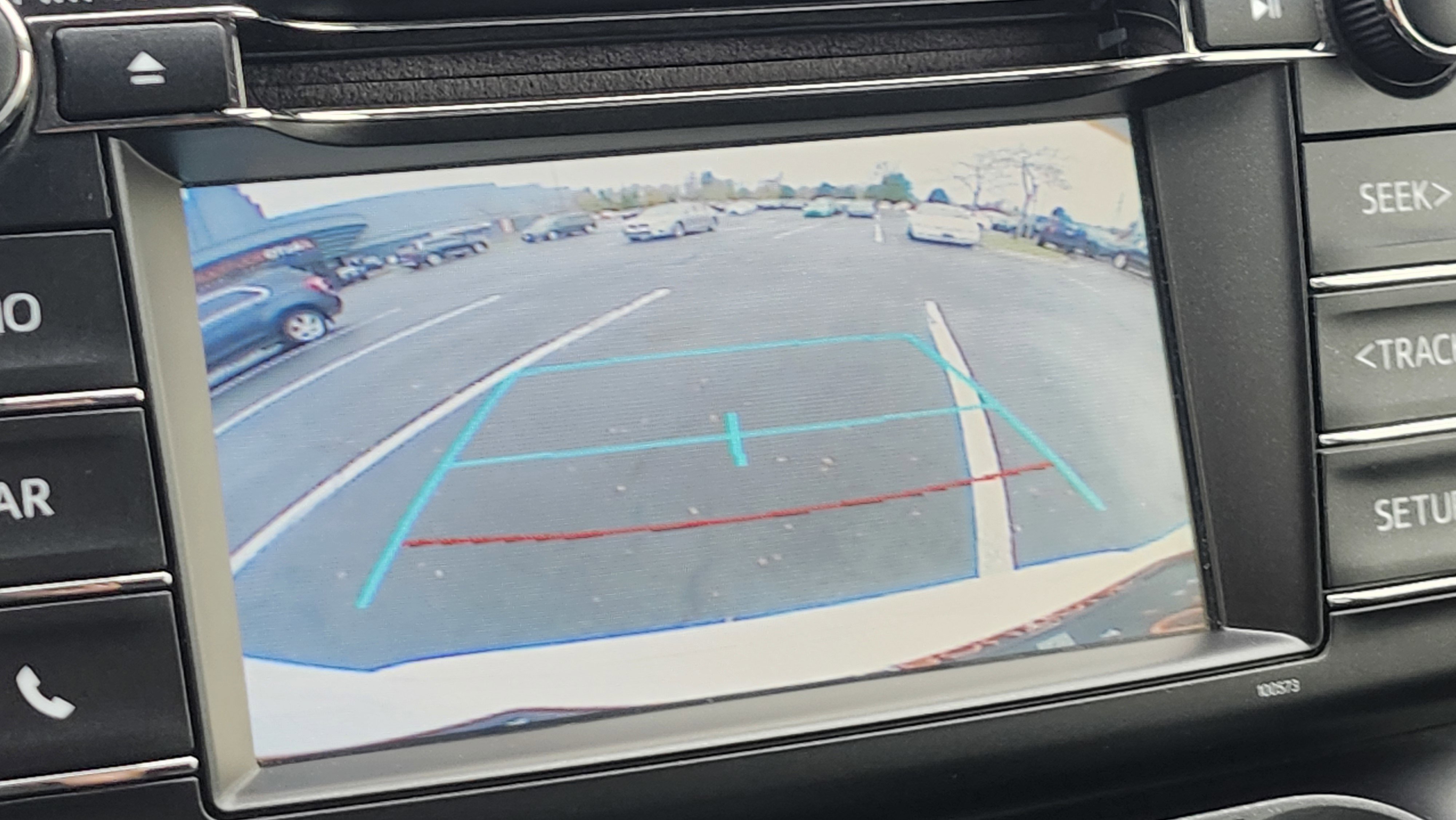 Used 2017 Toyota RAV4 LE image 23