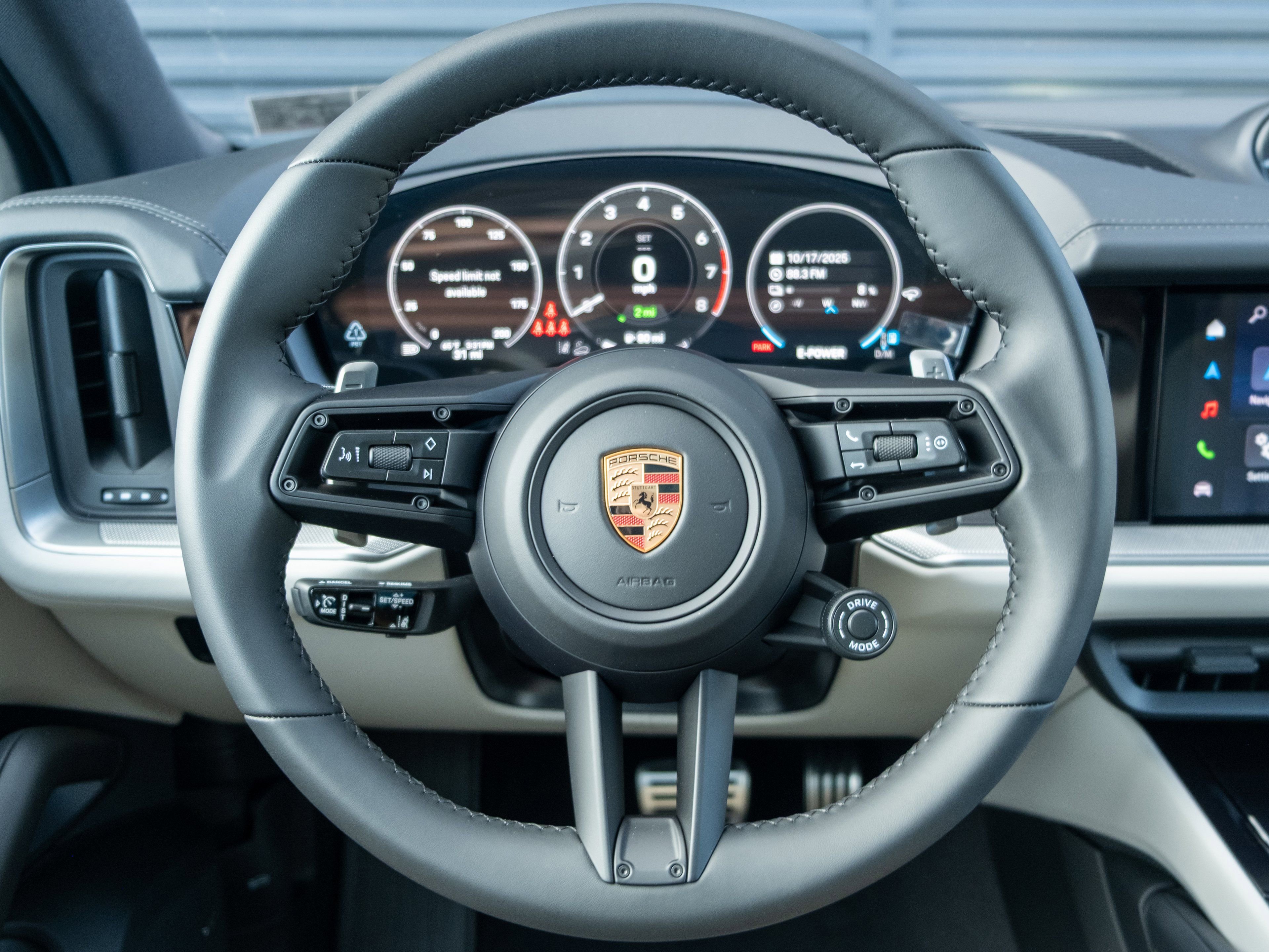 New 2026 Porsche Cayenne S image 6