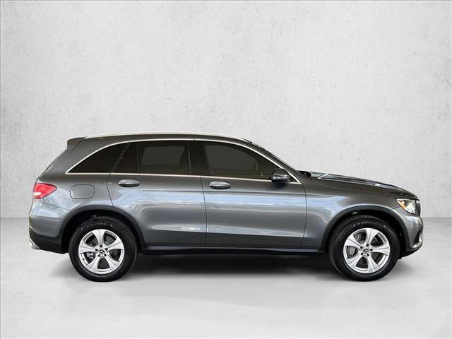 Used 2018 Mercedes-Benz GLC 300 4MATIC image 4