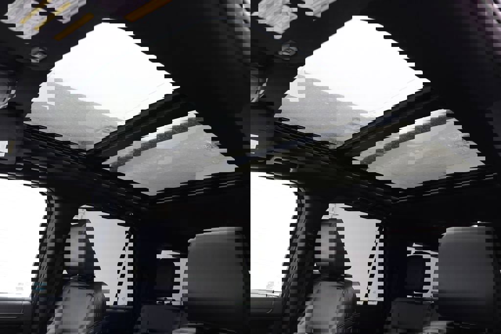 Used 2021 Ford Expedition Max XLT image 17