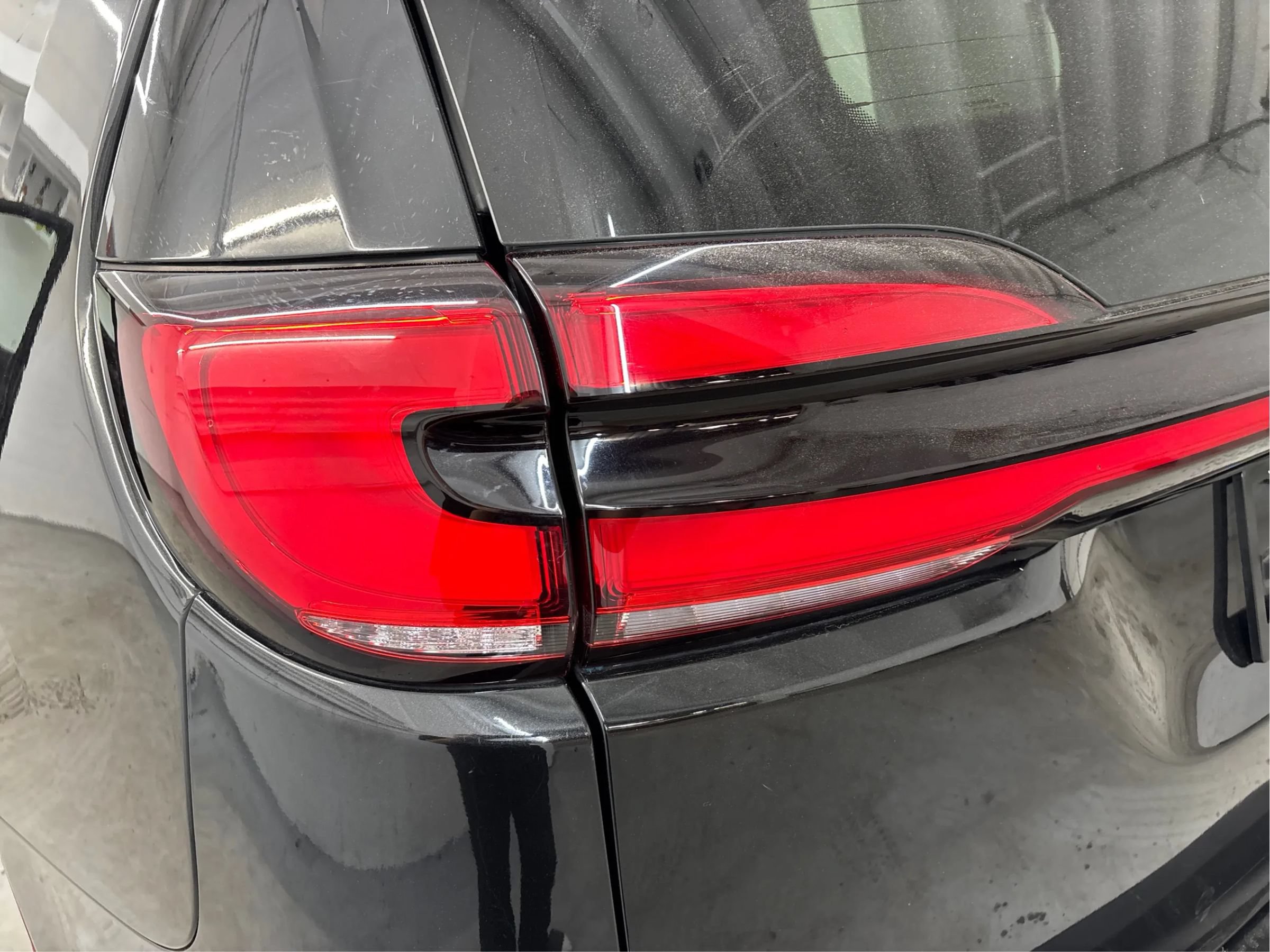 Used 2021 Chrysler Pacifica Limited w/ Premium & Safety Sphere Group AWD/4WD image 33