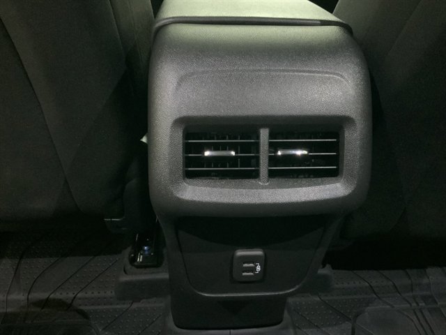 Used 2023 Chevrolet Equinox LT w/ LPO, Floor Liner Package image 17