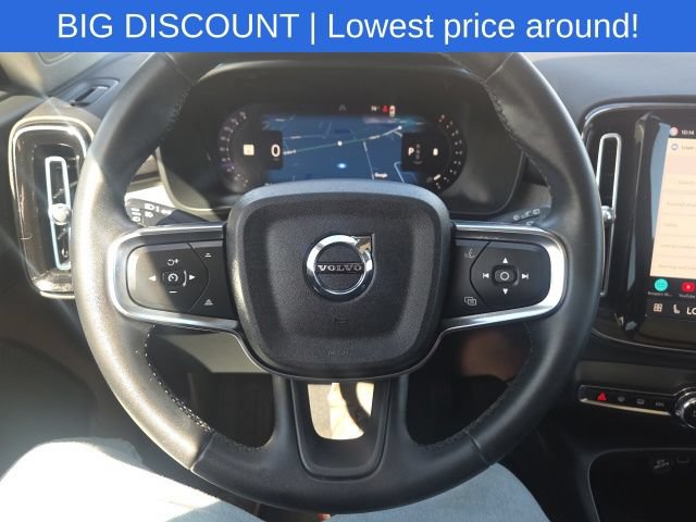 Used 2023 Volvo XC40 B5 Plus AWD/4WD image 38