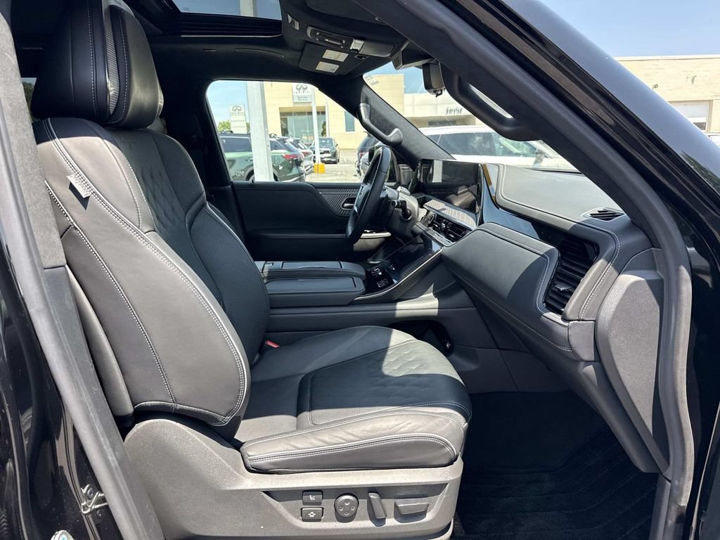 Certified 2025 INFINITI QX80 Autograph AWD/4WD image 19