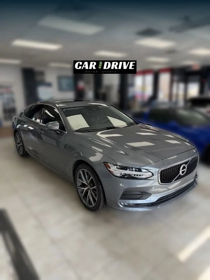 Used 2019 Volvo S90 T5 Momentum image 3