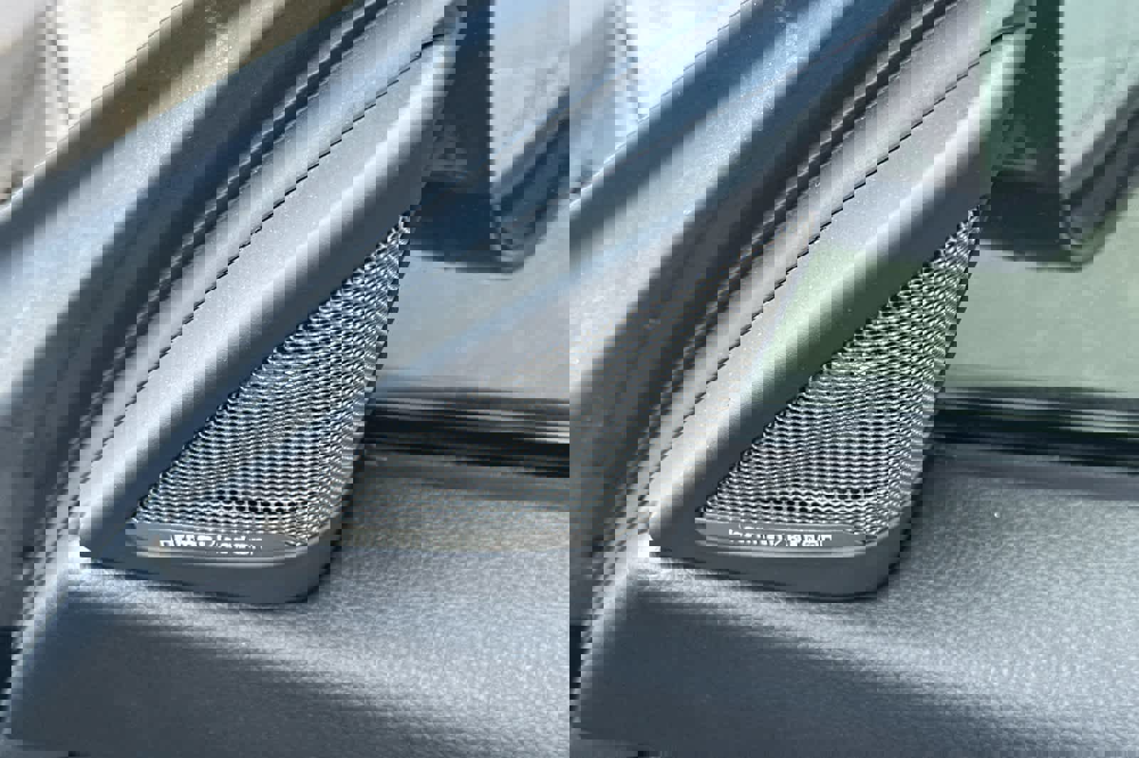 Used 2020 BMW M4 Coupe w/ Competition Package image 16