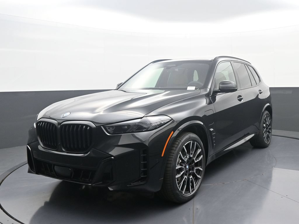 New 2026 BMW X5 xDrive50e w/ M Sport Package