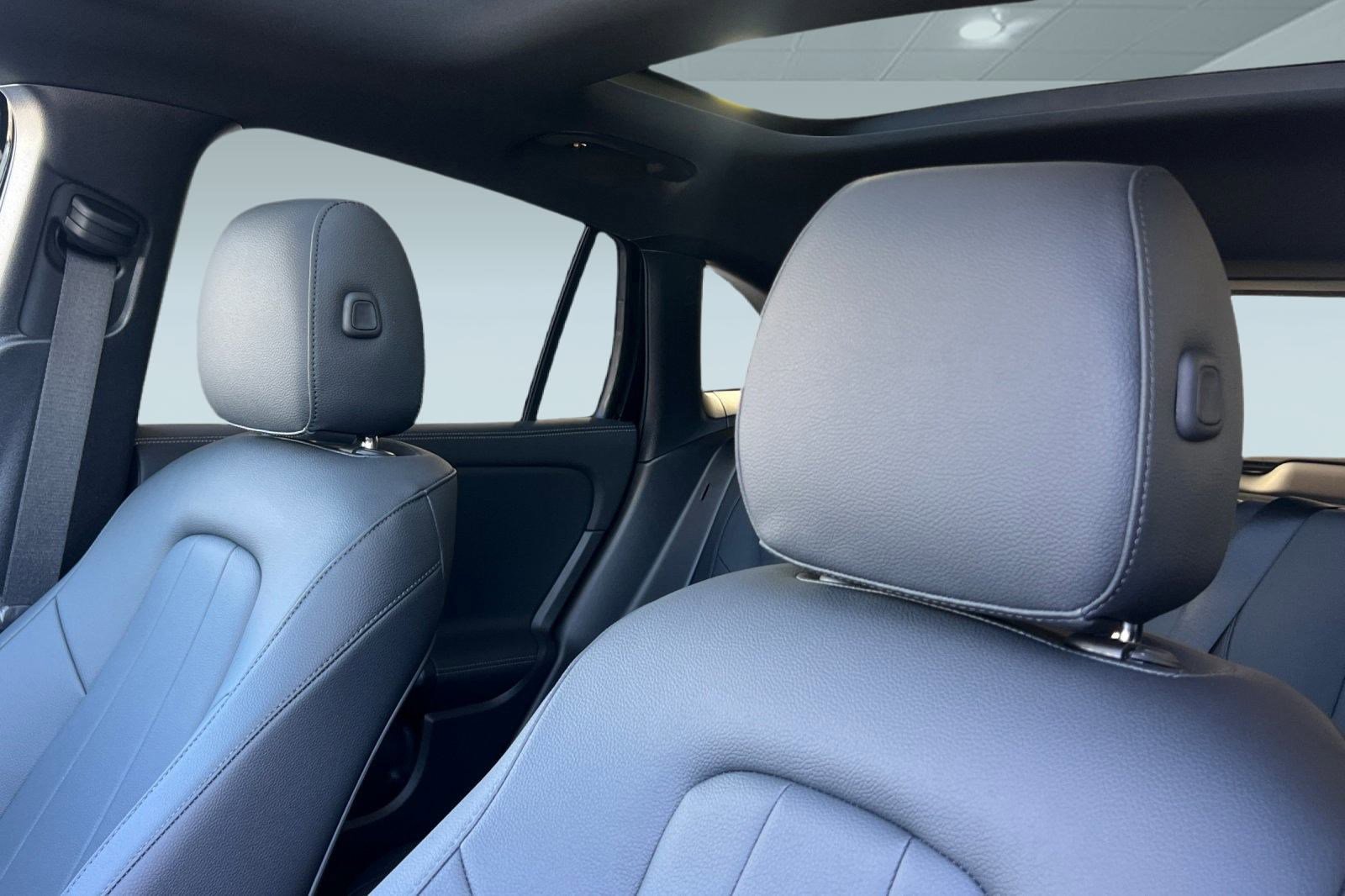 Certified 2025 Mercedes-Benz GLA 250 image 35