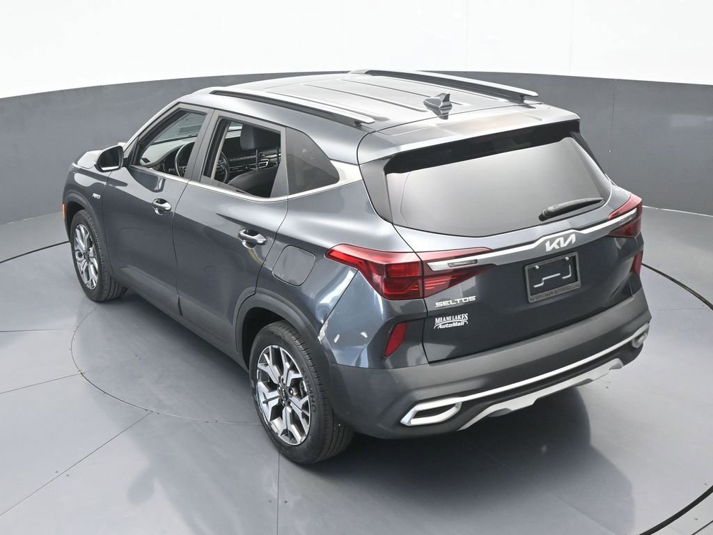 Used 2022 Kia Seltos EX image 53
