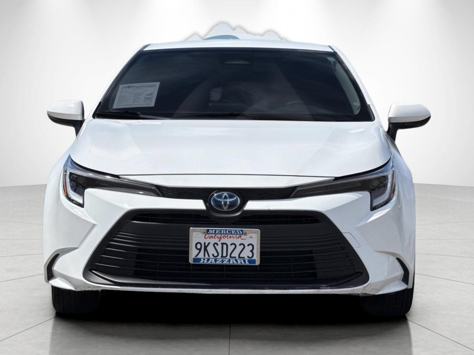 Used 2024 Toyota Corolla LE FWD image 8