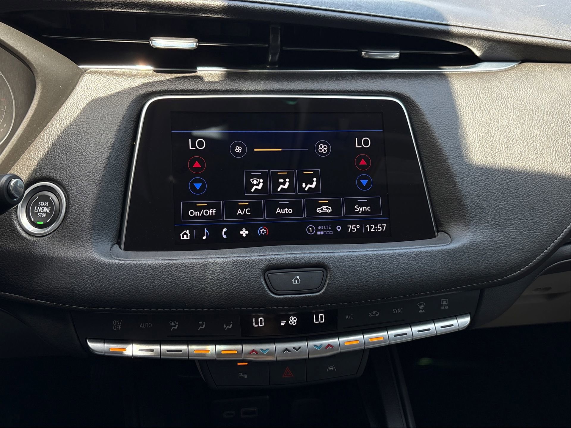 Used 2023 Cadillac XT4 Luxury w/ Driver Awareness Package FWD image 25