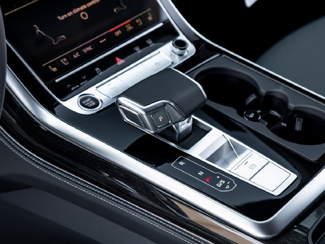 New 2026 Audi Q8 Premium Plus AWD/4WD image 22