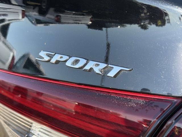 Used 2025 Honda Civic Sport image 8