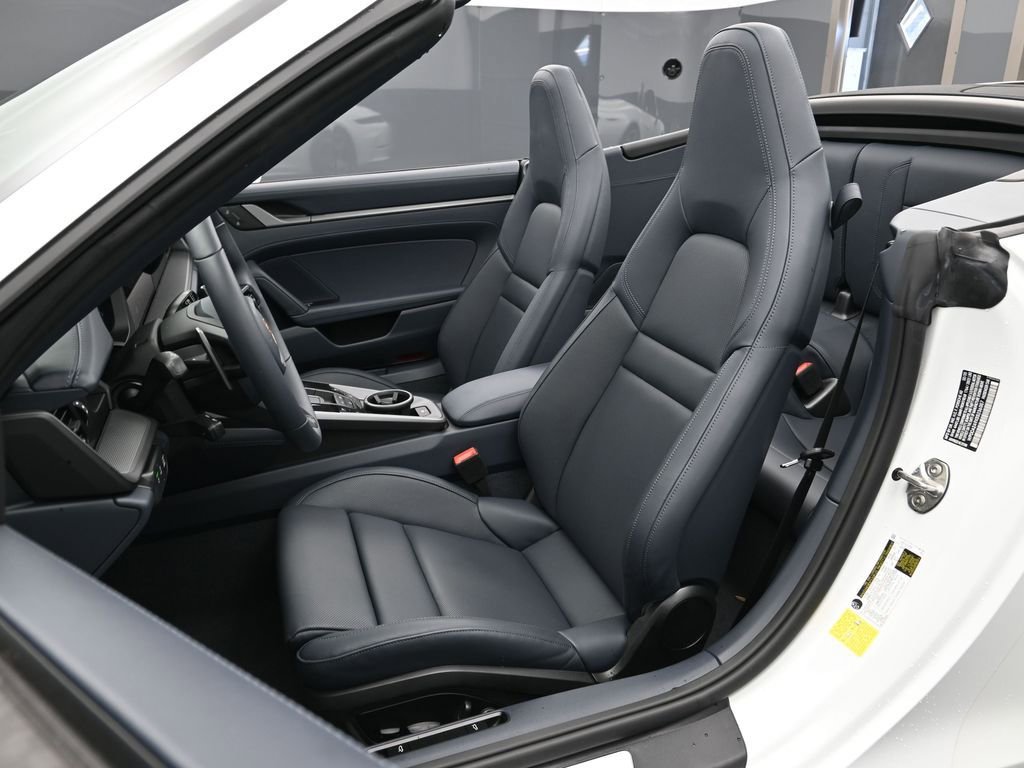 New 2025 Porsche 911 Carrera T image 5