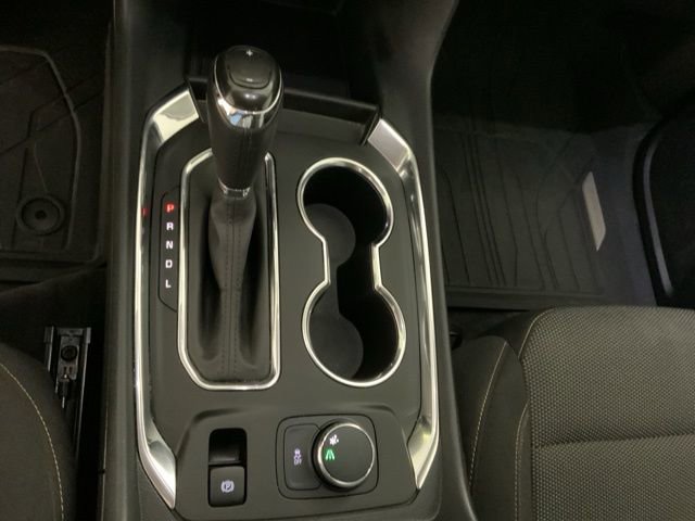 Used 2020 Chevrolet Traverse LT FWD image 23