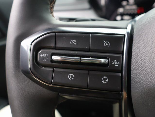 Used 2025 GMC Acadia AT4 w/ Super Cruise Package image 33