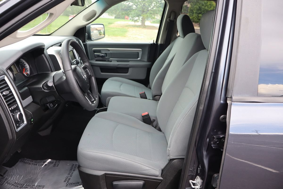 Used 2020 RAM 1500 Classic SLT RWD image 19