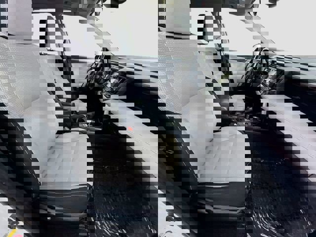 Used 2018 Toyota RAV4 XLE image 26