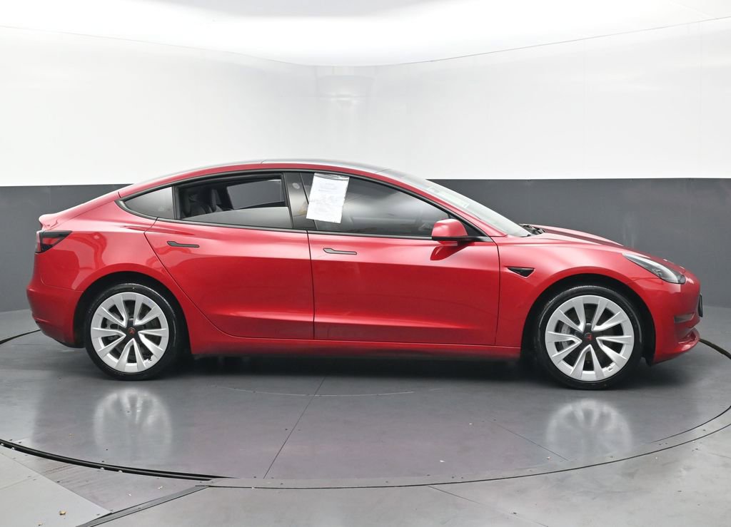 Used 2023 Tesla Model 3 Standard Range image 5