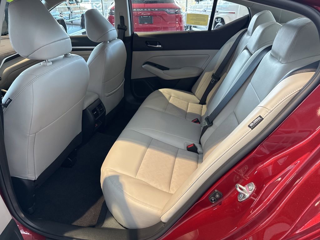 Certified 2024 Nissan Altima 2.5 SL image 8
