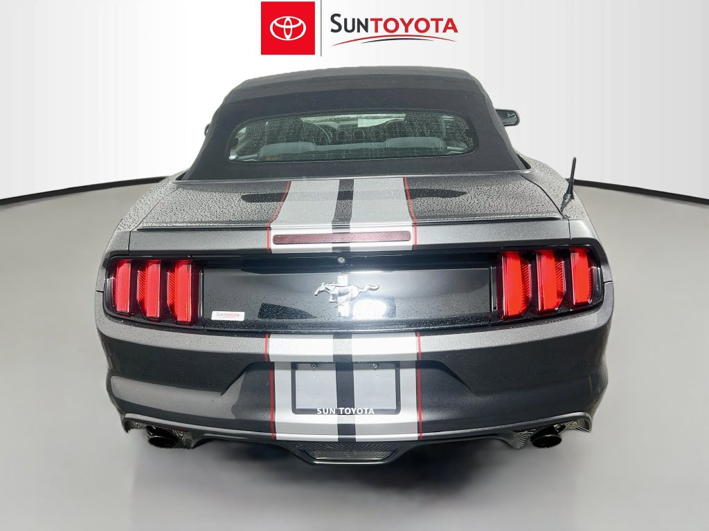 Used 2016 Ford Mustang Convertible w/ Equipment Group 051A RWD image 4