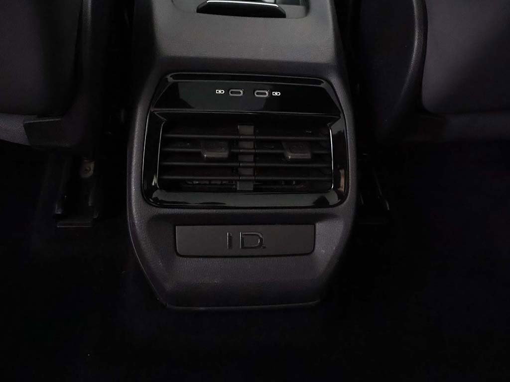 Used 2021 Volkswagen ID.4 Pro S image 46