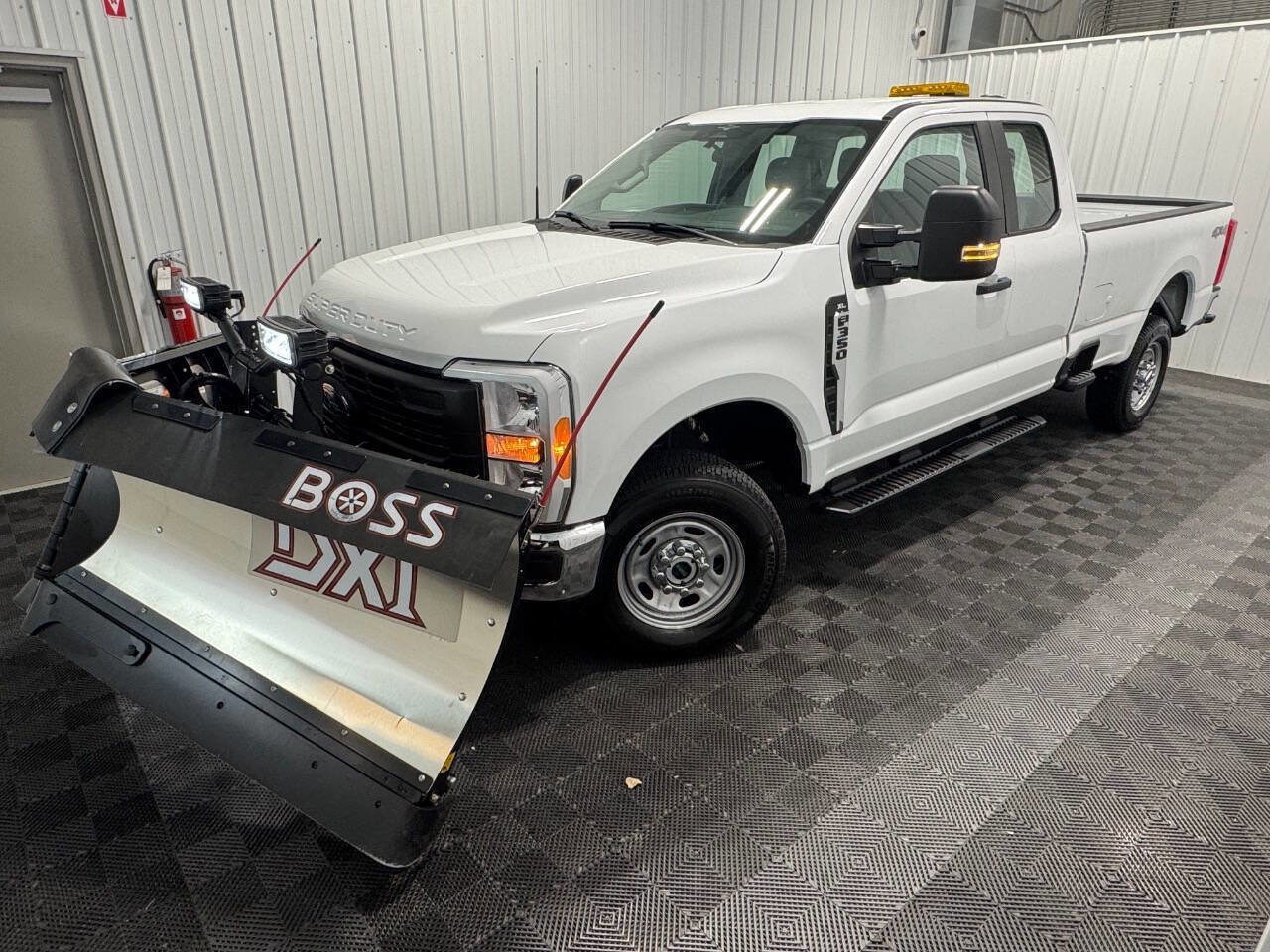 Used 2023 Ford F350 XL w/ Snow Plow Prep Package image 38