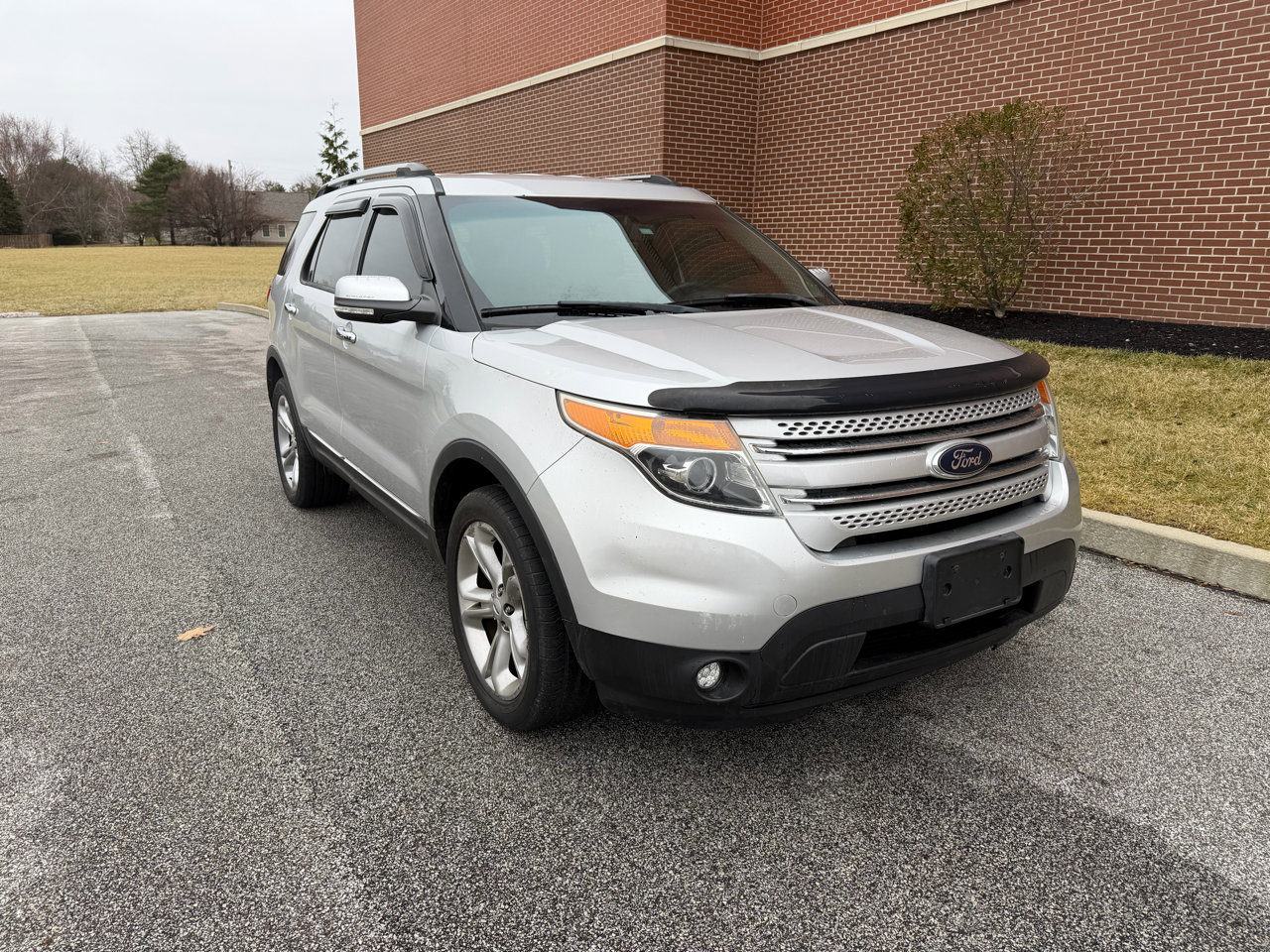 Used 2014 Ford Explorer Limited image 16