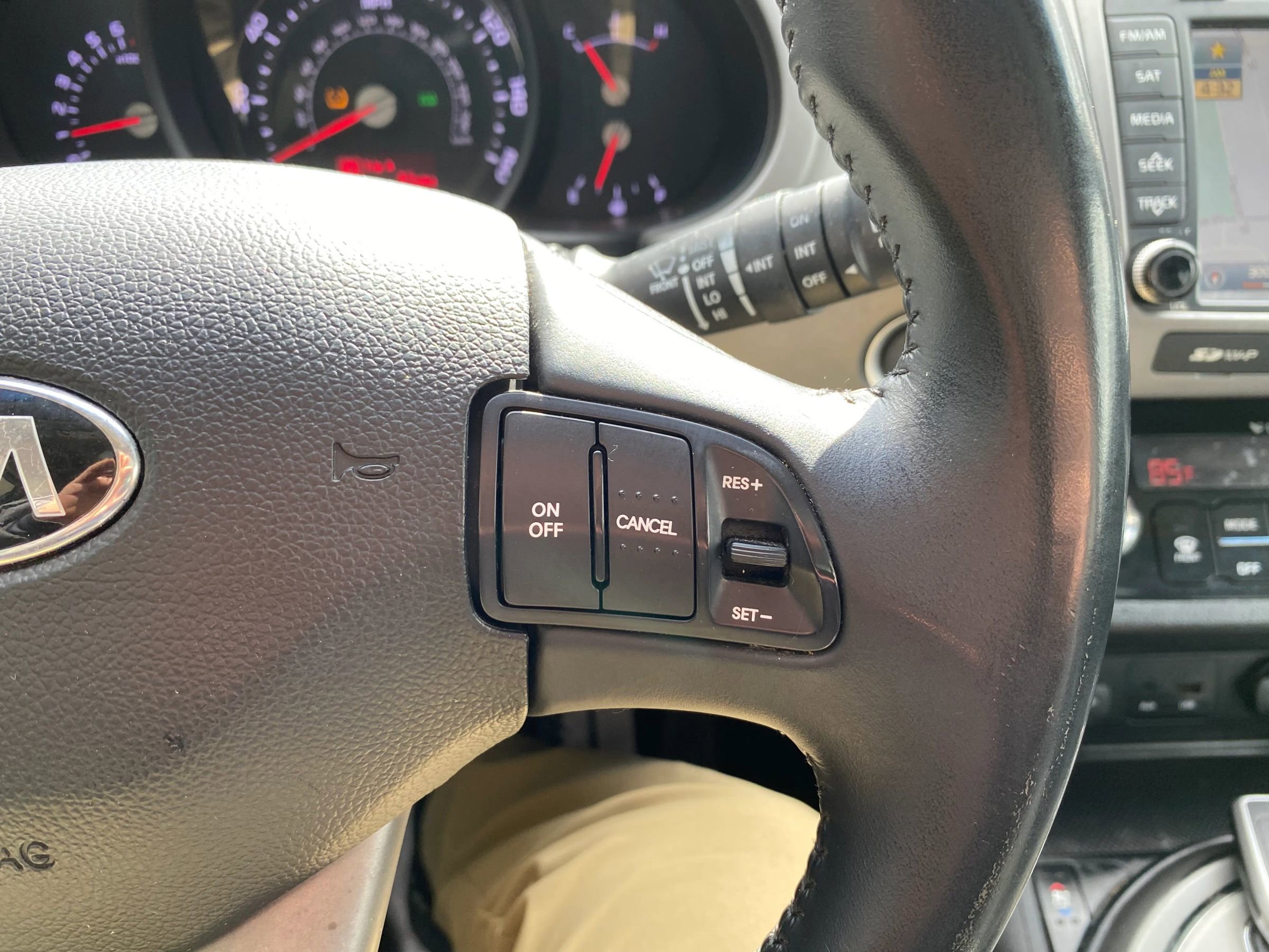 Used 2014 Kia Sportage EX image 16